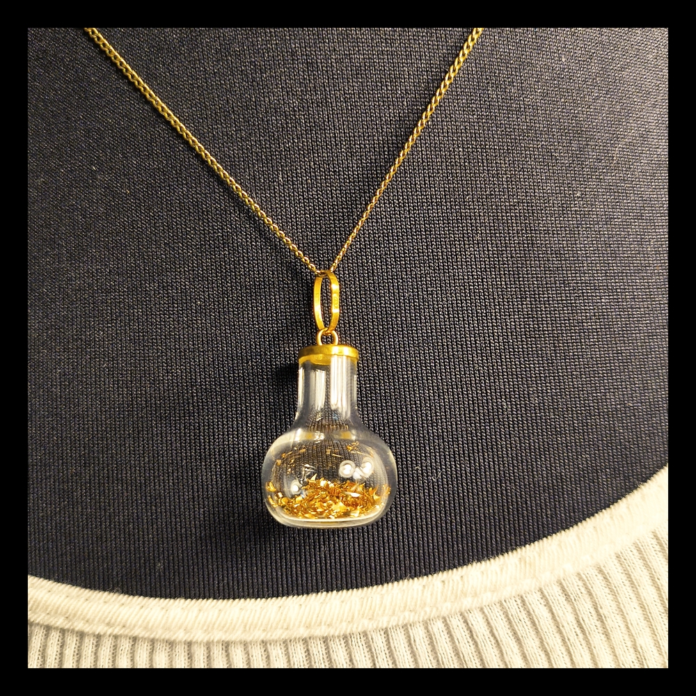 💰 Vtg. Pendant Gold Flakes in Glass Jar